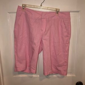 Chadwicks pink linen shorts size 10